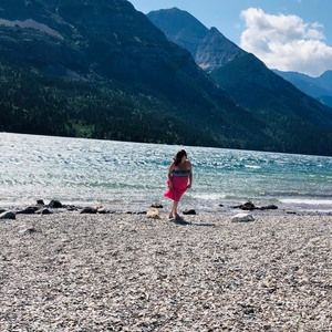 Meet your Posher, April